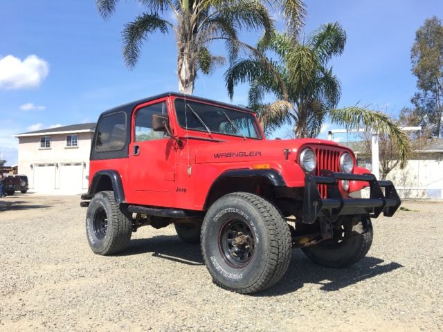 1985 Jeep CJ7 HARDTOP NOT INCLUDED 1985 Jeep CJ