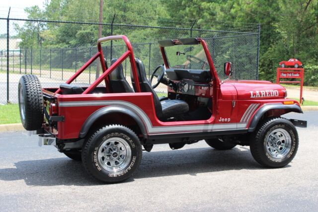 1985 Jeep CJ CJ7 Laredo 30K Miles - photo 4