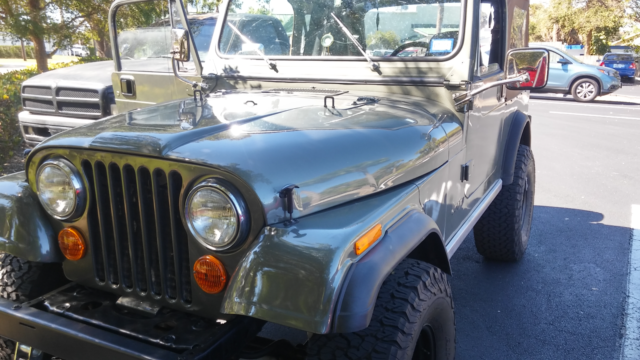 1985 Jeep CJ Laredo - photo 2