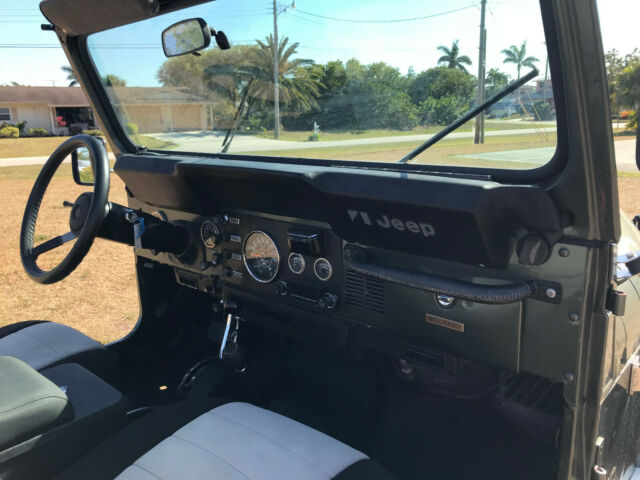 1985 Jeep CJ - photo 7