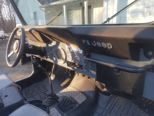 1985 Jeep CJ Apache - photo 12