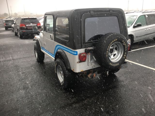 1985 Jeep CJ Renegade - photo 2