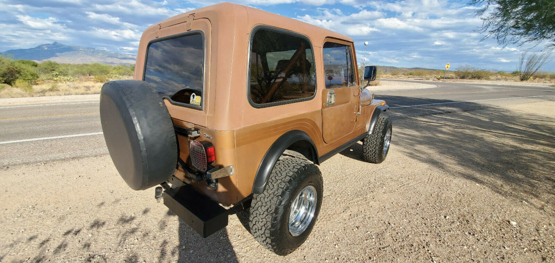 1985 Jeep CJ - photo 2