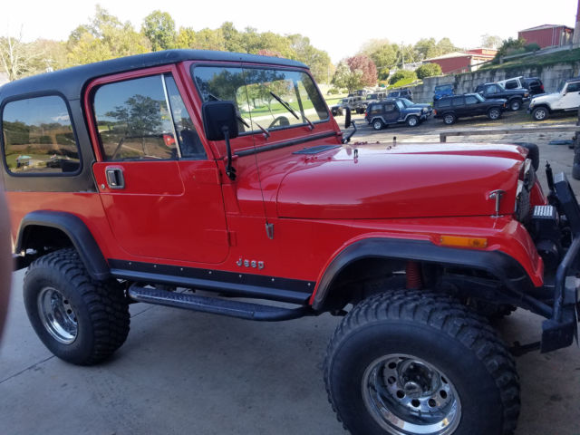 1985 Jeep CJ7, very clean and well built. Fuel injected 4.0 T18 D300 Ready to go 1985 Jeep CJ
