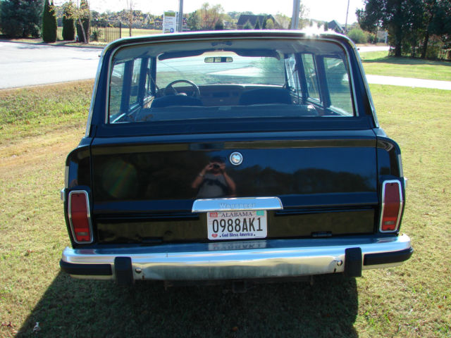 1985 Jeep Wagoneer Grand Wagoneer 4X4 - photo 6