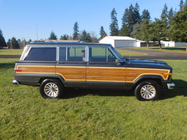 1985 Jeep Wagoneer Base Sport Utility 4-Door - photo 2