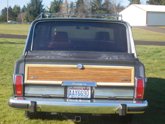 1985 Jeep Wagoneer Base Sport Utility 4-Door - photo 6