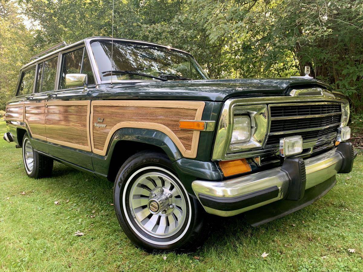 1985 Jeep Wagoneer Grand Wagoneer by Classic Gentleman - photo 3