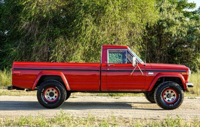 1985 Jeep J10 Pioneer - photo 4