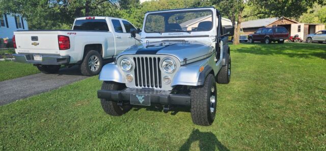1985 Jeep Wrangler CJ7 - photo 2