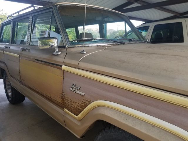 1985 Jeep Wagoneer Limited - photo 2
