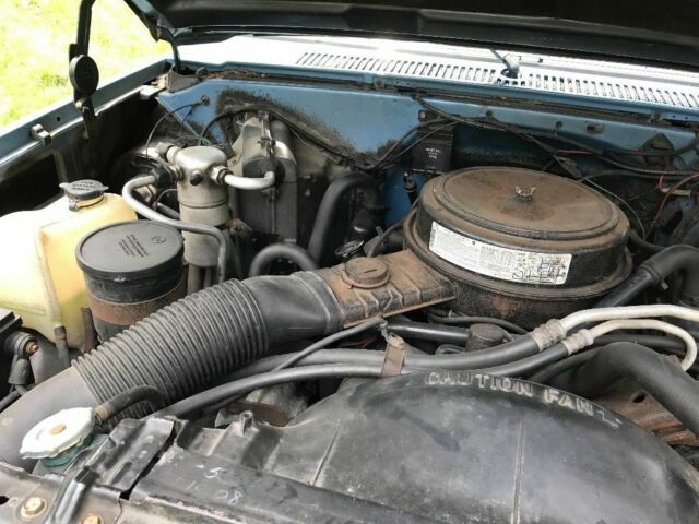 1985 Chevrolet Suburban Silverado - photo 9