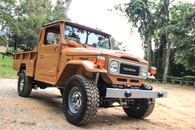 1980 Toyota Land Cruiser FJ-45 - photo 10