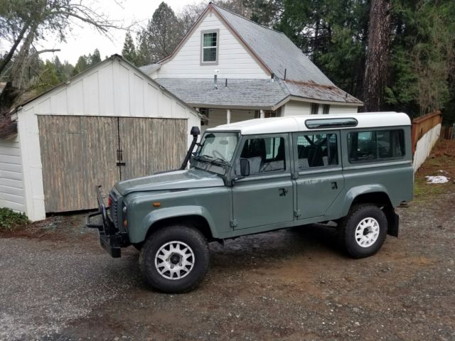 1985 Land Rover 110 1980 Land Rover Defender County Station Wagon