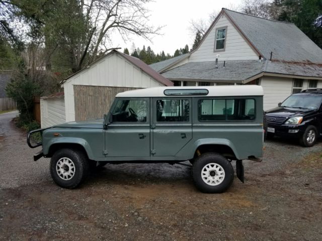 1980 Land Rover Defender County Station Wagon - photo 3