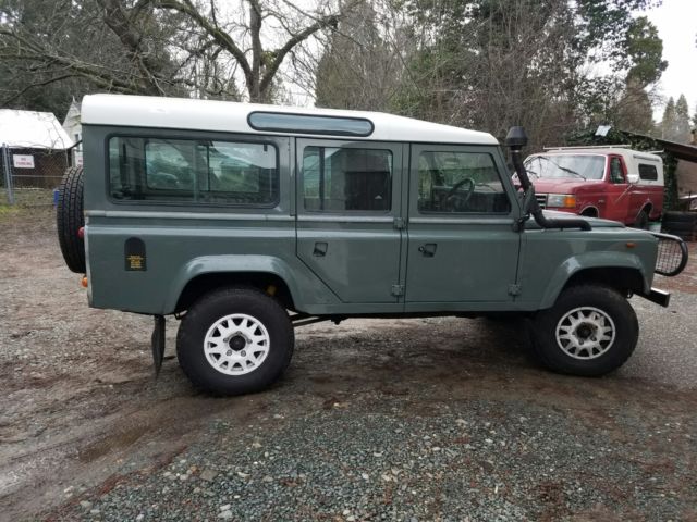 1980 Land Rover Defender County Station Wagon - photo 6