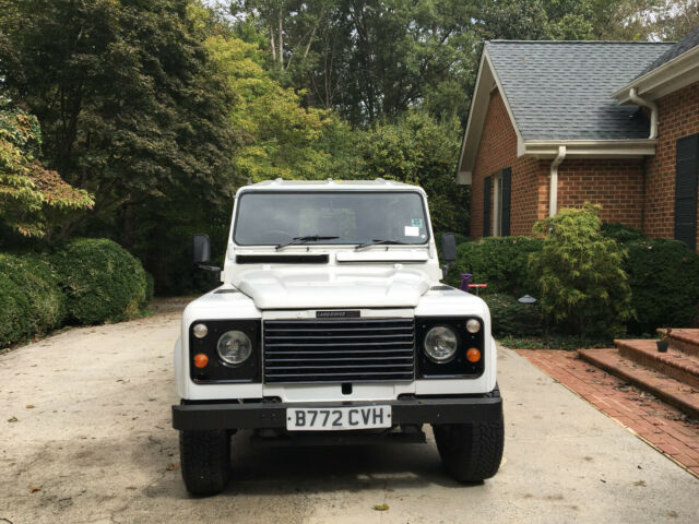 1985 Land Rover Defender County - photo 2