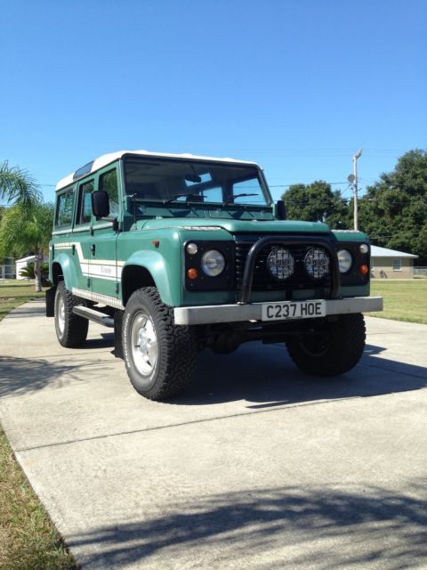 1900 Land Rover Defender County - photo 12
