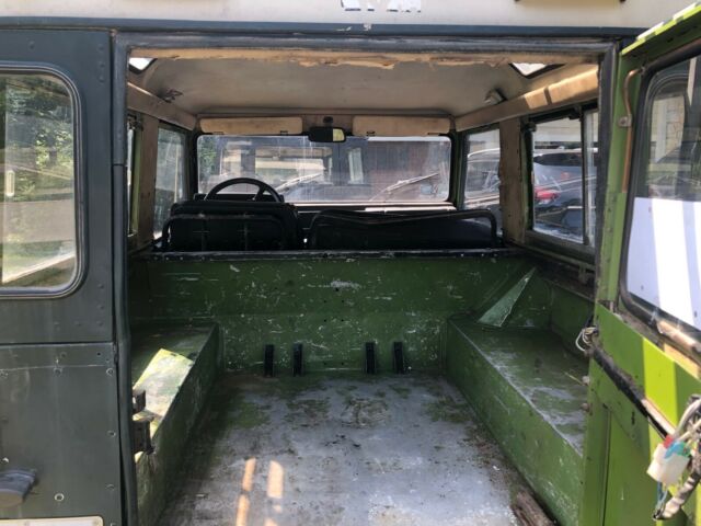 1985 Land Rover Defender 88 - photo 3