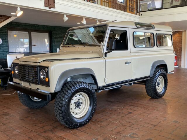 1985 Land Rover DEFENDER 110 2-DOOR -- - photo 3