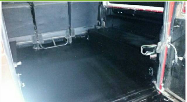 1985 Land Rover Defender 110 - photo 9