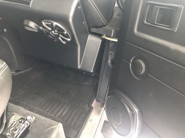1980 Land Rover Defender 110 Wagon - photo 12