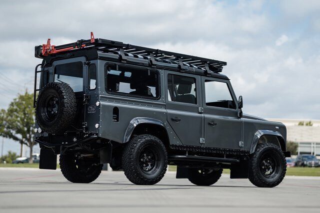 1985 Land Rover Defender LS3 Overland Custom Restomod - photo 4