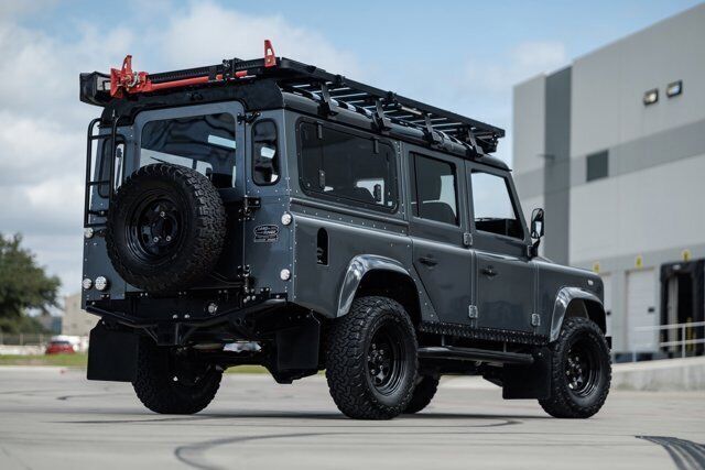 1985 Land Rover Defender LS3 Overland Custom Restomod - photo 5