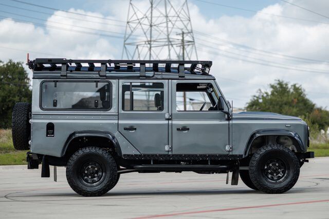 1985 Land Rover Defender LS3 Overland Custom Restomod - photo 8