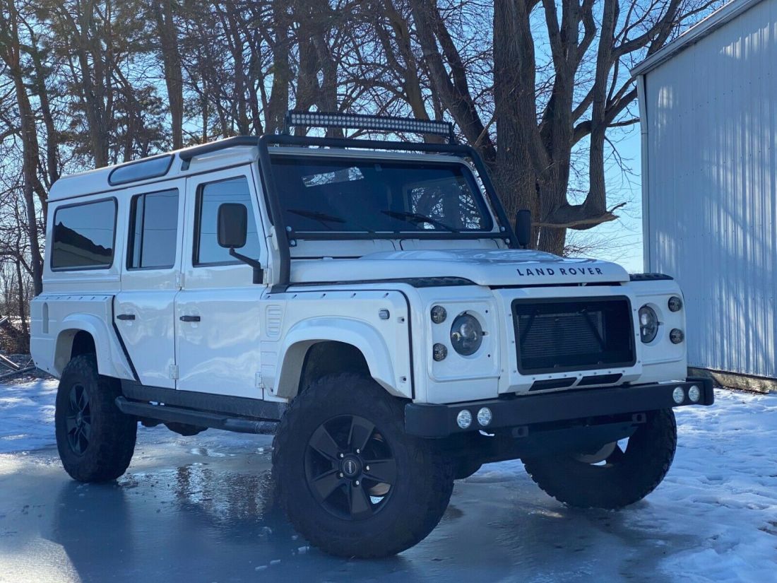1985 Land Rover Defender 110 V8 Automatic Air Conditioning 1985 Land Rover Defender