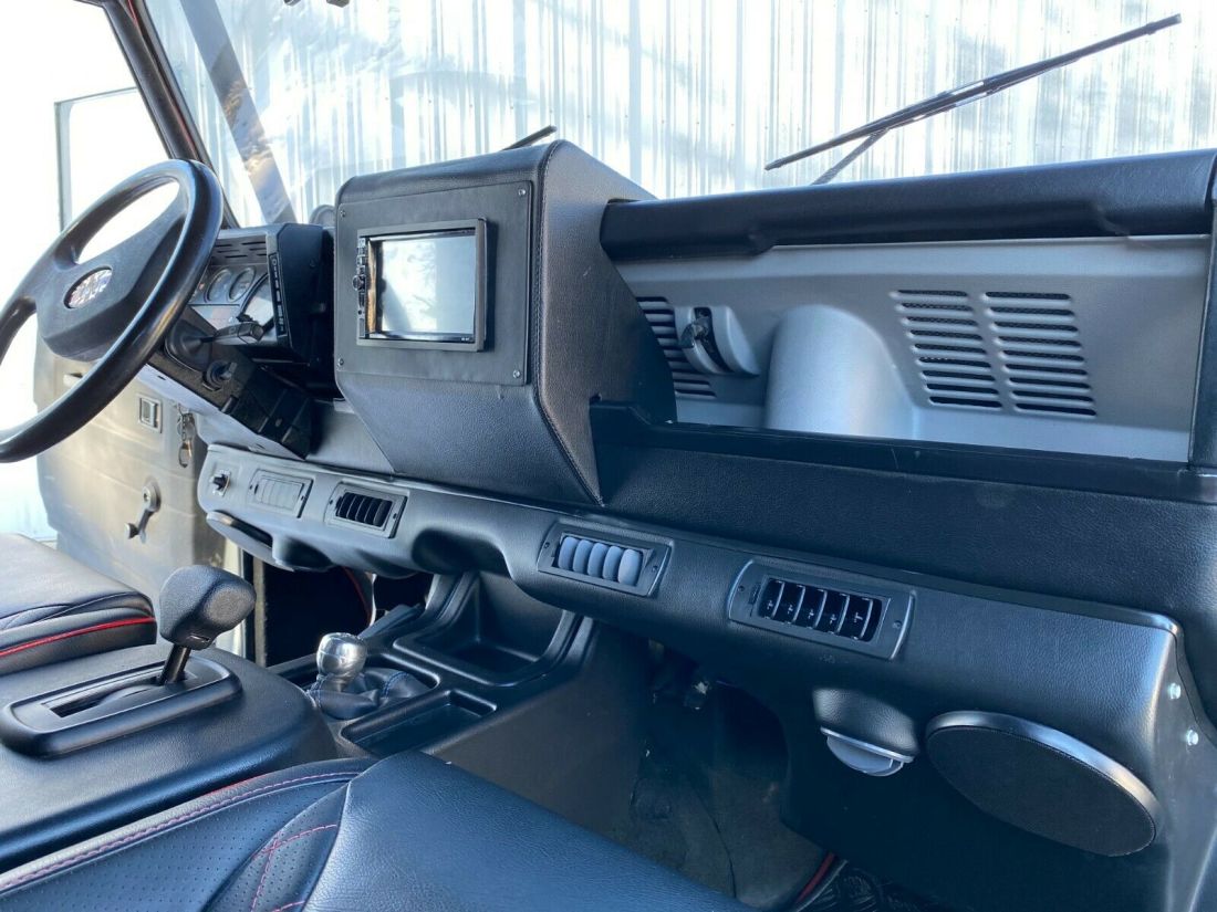 1985 Land Rover Defender - photo 11