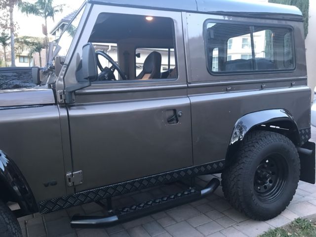1985 Land Rover Defender - photo 2