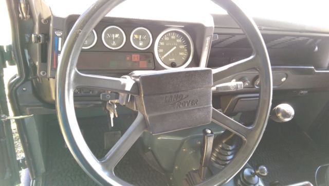 1900 Land Rover Defender - photo 6