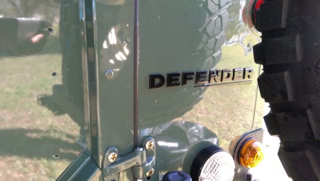 1900 Land Rover Defender - photo 7