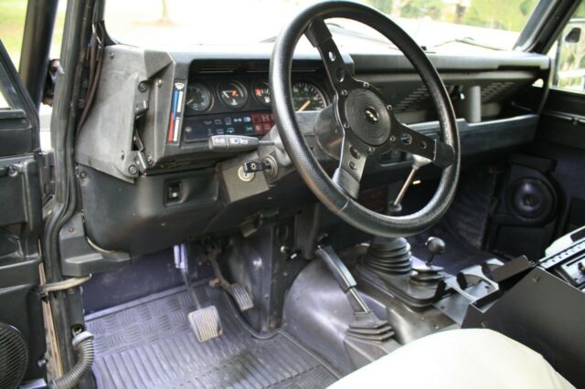 1985 Land Rover Defender - photo 6