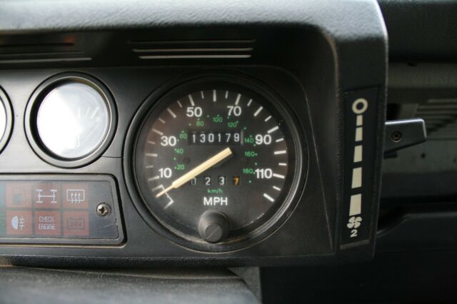1985 Land Rover Defender - photo 9