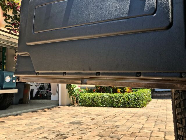 1985 Land Rover Defender Beige - photo 10
