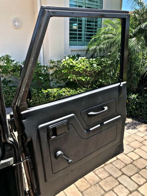 1985 Land Rover Defender Beige - photo 12