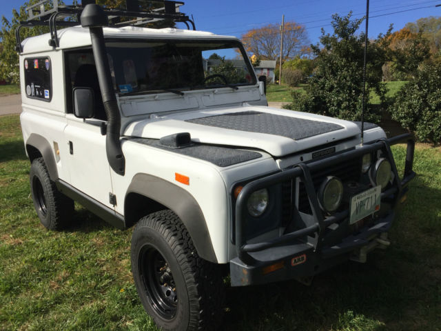 1985 Landrover Defender Ex MOD 1985 Land Rover Defender Hard Top