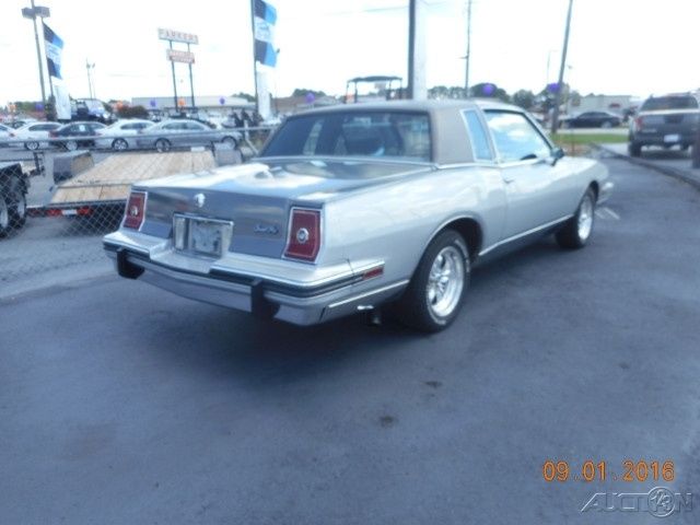 1985 Pontiac Grand Prix LE - photo 4