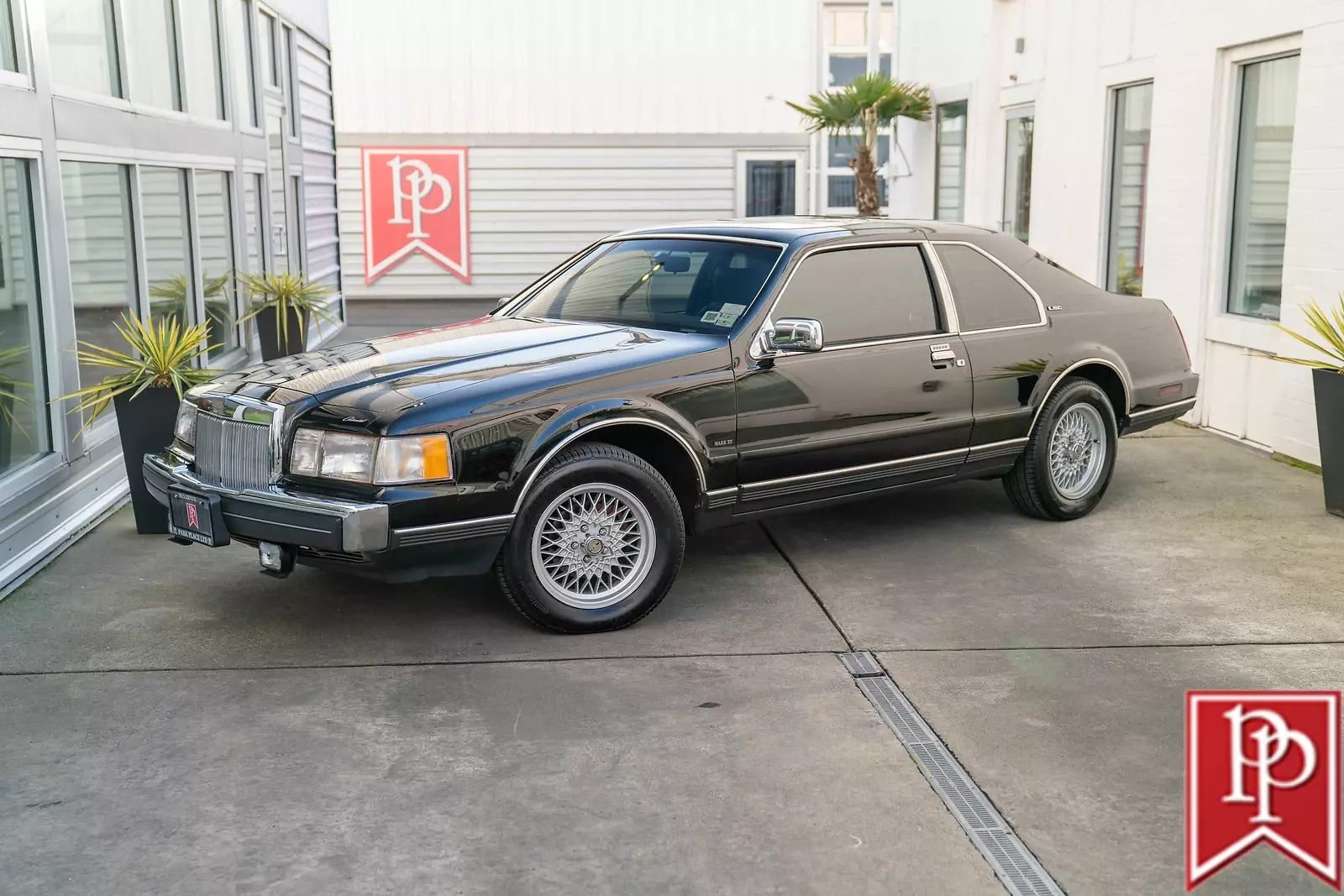 1985 Lincoln Continental Mk VII LSC 17 Miles Midnight Black 1985 Lincoln Continental Mk VII LSC