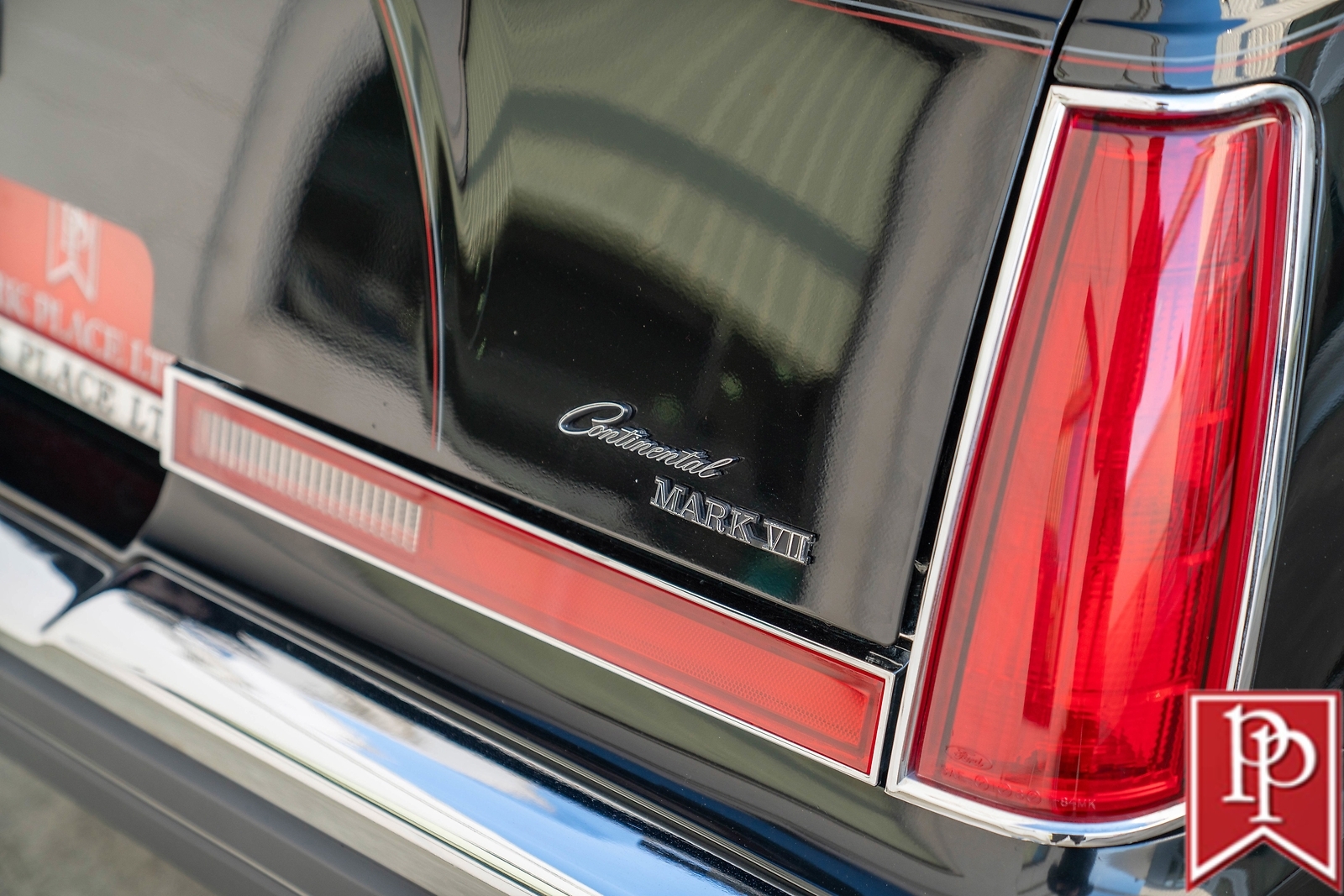 1985 Lincoln Continental Mk VII LSC - photo 11