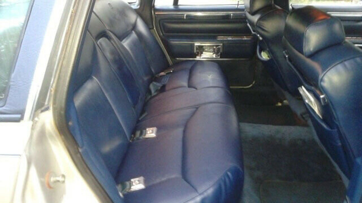 1985 Lincoln Town Car - photo 6