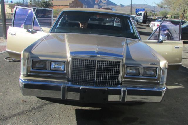 1985 Lincoln Town Car