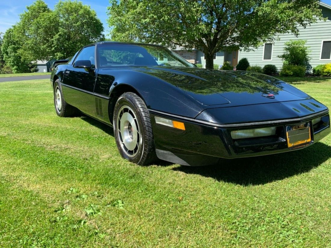 1985 Chevrolet Corvette - photo 3