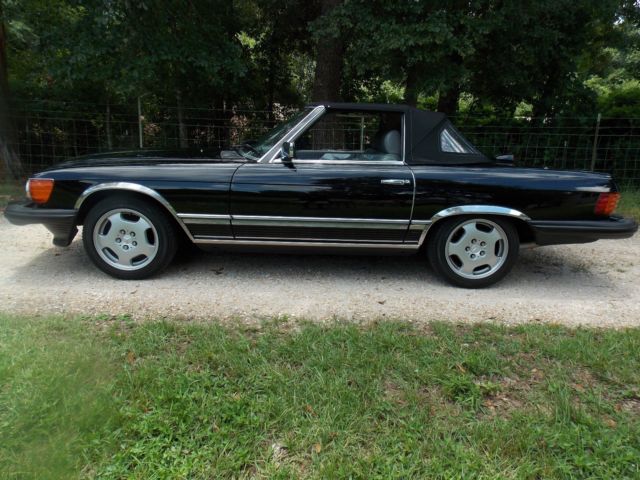 1985 Mercedes-Benz SL-Class 2DR CONVERT.
