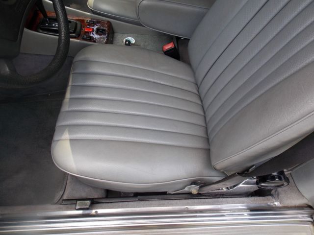 1985 Mercedes-Benz SL-Class 2DR CONVERT. - photo 13