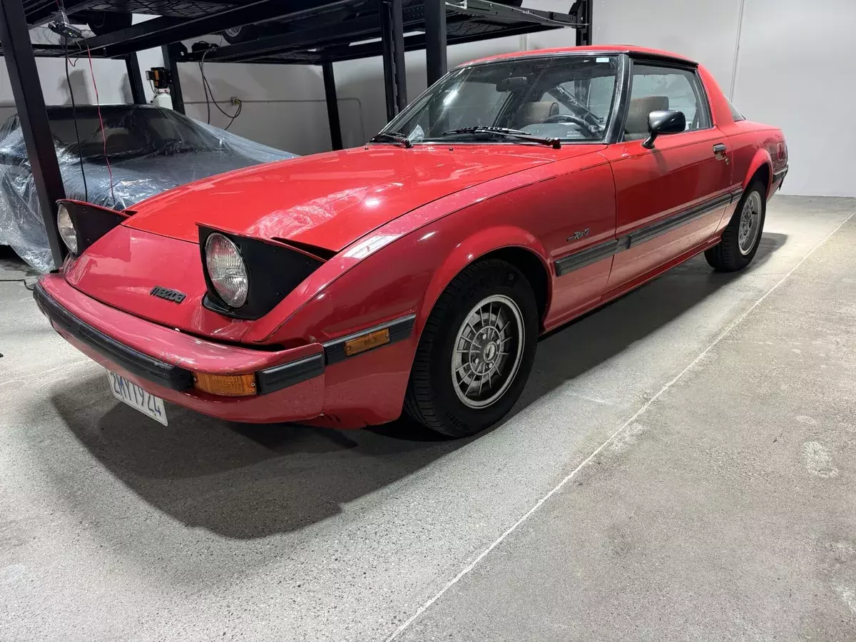 1985 Mazda RX-7 12A