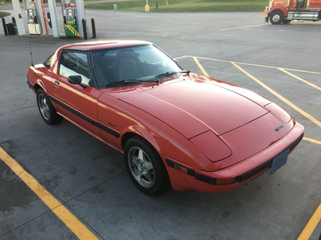 1985 Mazda RX-7 GS w/ 13B Engine 1985 Mazda RX-7 GS