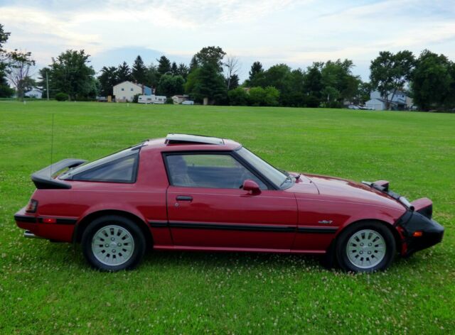 1985 Mazda RX-7 - photo 5